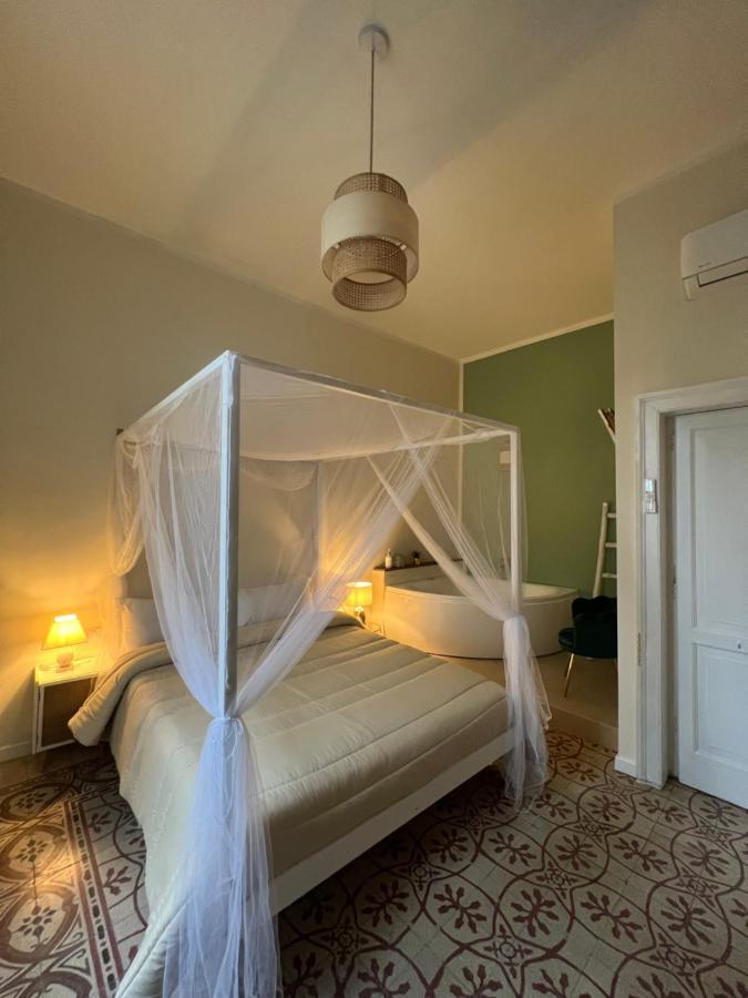 Borgo Marinaro Suite Salerno Exterior foto