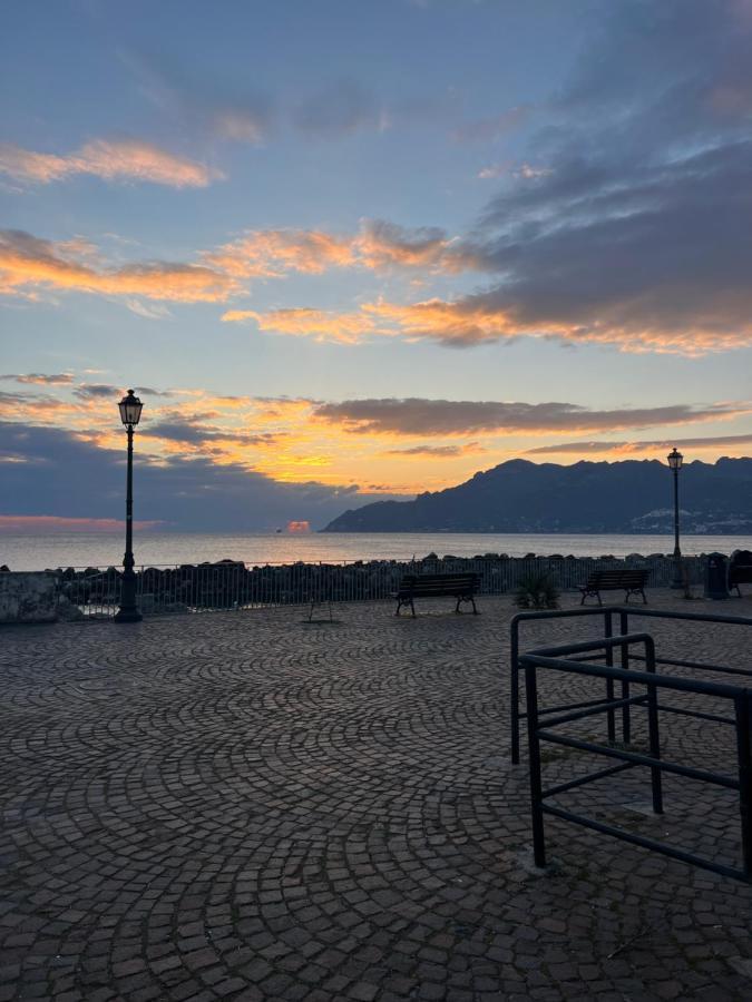 Borgo Marinaro Suite Salerno Exterior foto